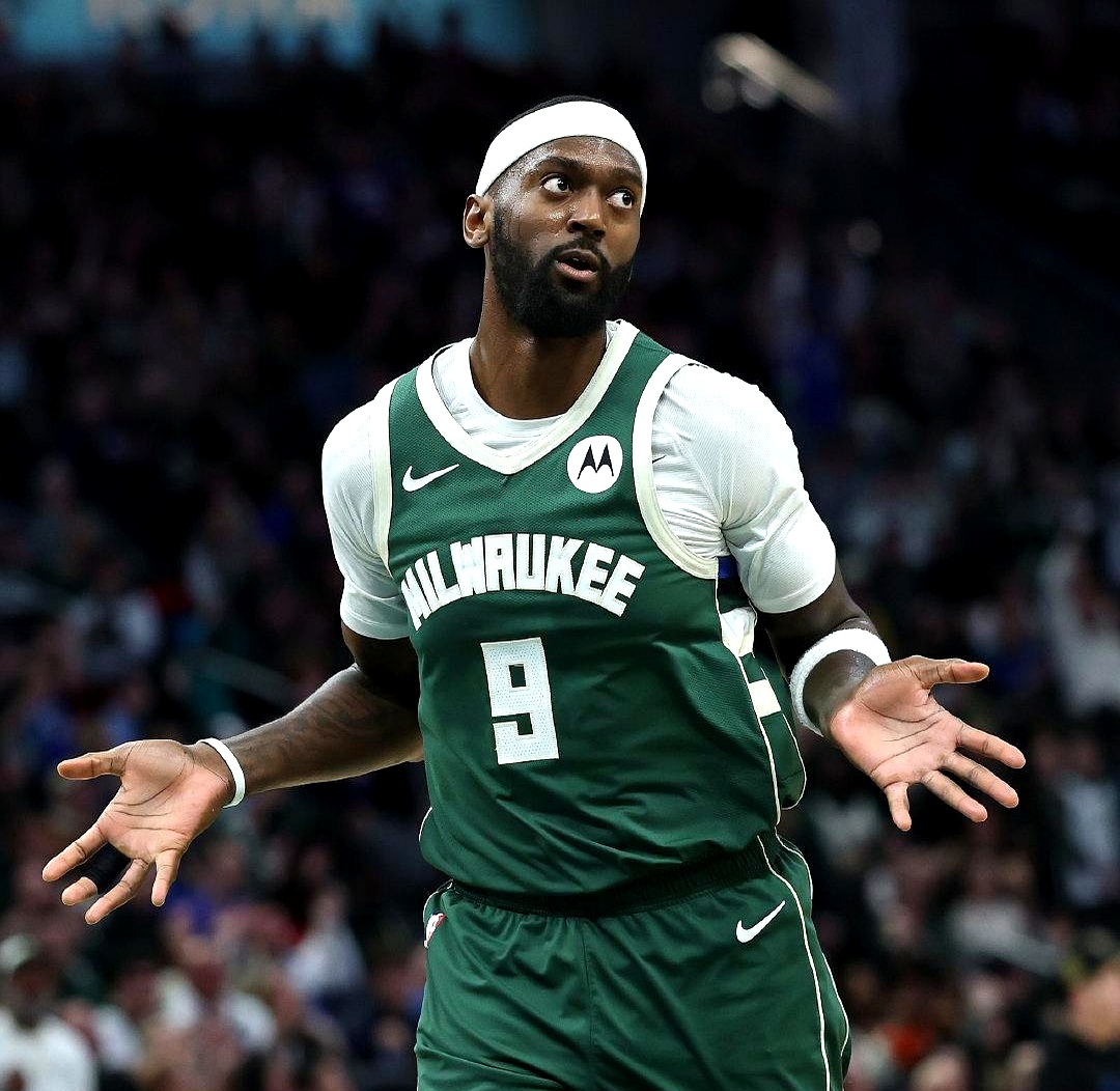 关键时刻夏洛特黄蜂调整名单以备NBA总决赛;止住颓势环节打磨;引发热议;年轻球员得到机会的简单介绍 关键时刻夏洛特黄蜂调整名单以备NBA总决赛;止住颓势环节打磨;引发热议;年轻球员得到机会的简单介绍