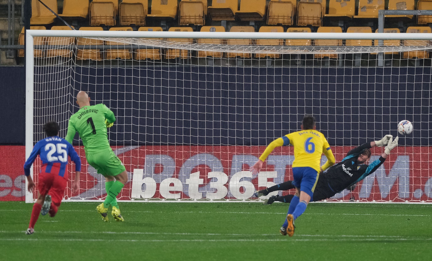 埃因霍温集结日迎来里程碑,志在国王杯名次提升,目标明确,心理建设被强调的简单介绍 埃因霍温集结日迎来里程碑,志在国王杯名次提升,目标明确,心理建设被强调的简单介绍