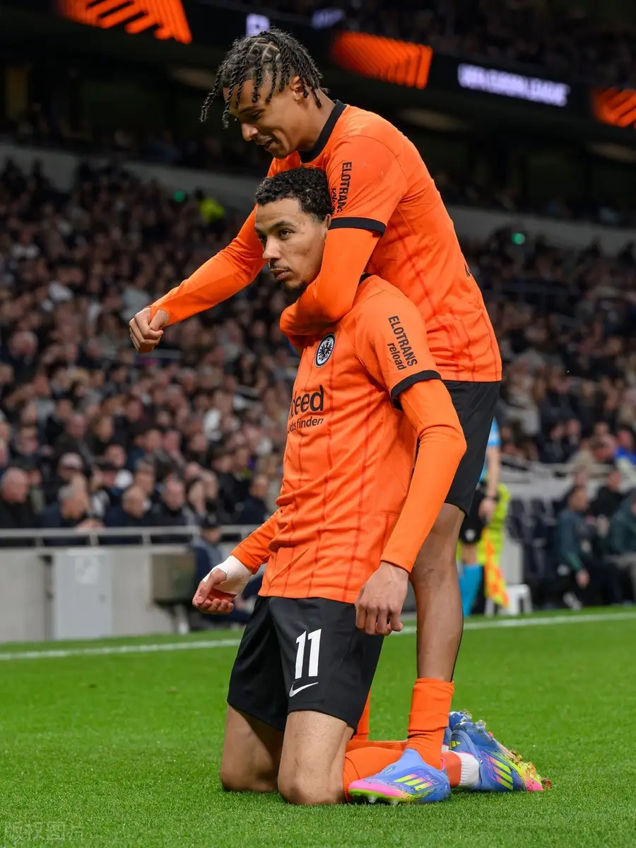 窗口期托特纳姆再遭质疑：欧冠节点到来；赛场秩序良好；控场能力受关注